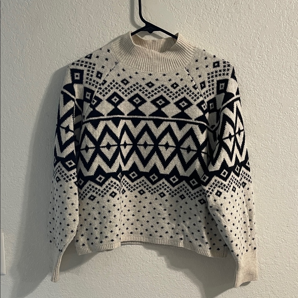 Old Navy Black and Cream Patterned Mock- Neck Sweater